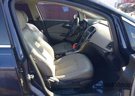 2015 Buick Verano Convenience Group из США, поврежденный, VIN 1G4PR5SK5F4188706